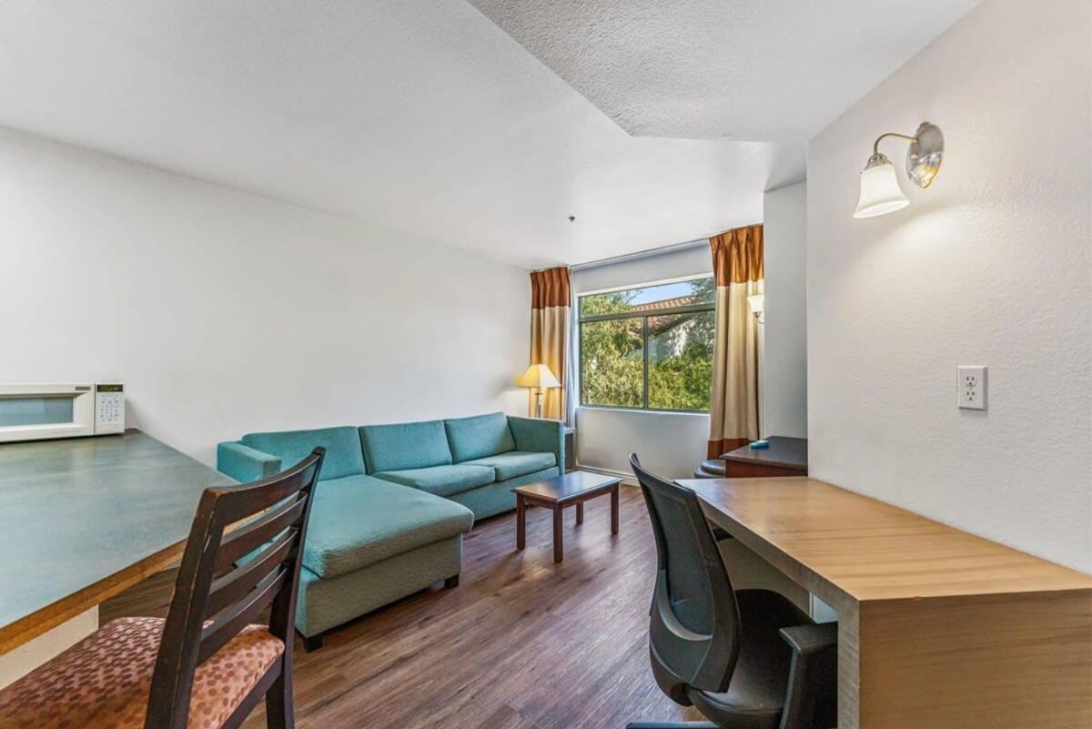 Chandler 1 Bedroom Apt Luaran gambar