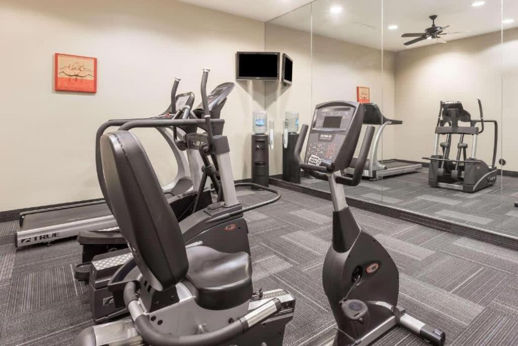 Chandler 1 Bedroom Apt Luaran gambar
